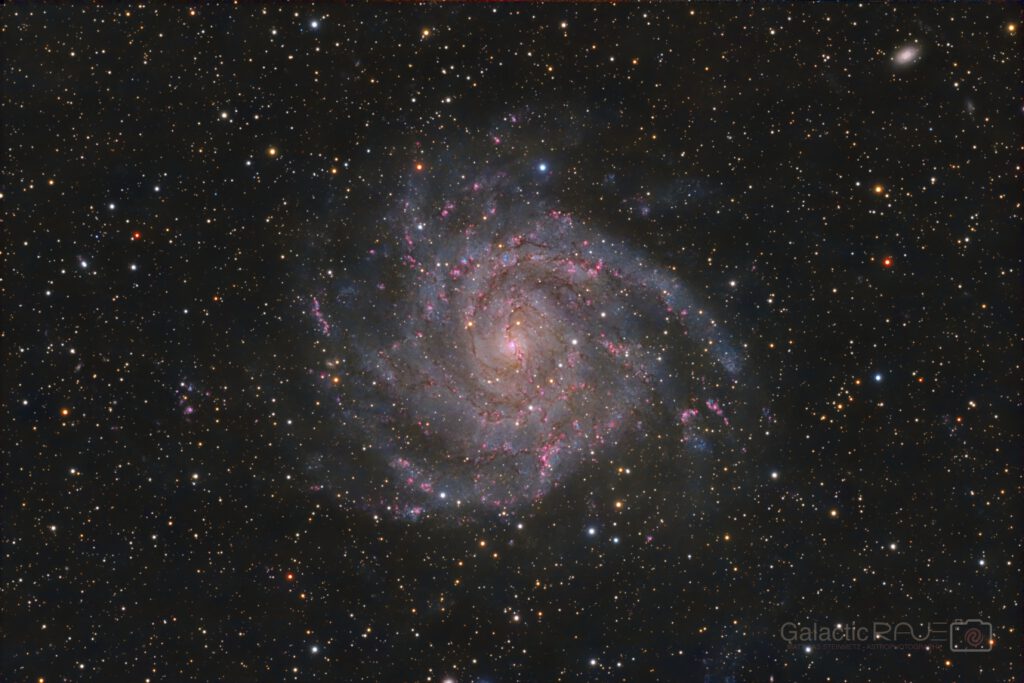 IC342 - the hidden galaxy in HaLRGB - comparison of original and dereddened image